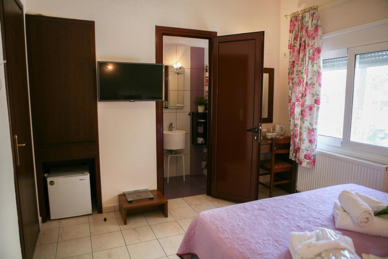 Hotel Karagianni Волос Екстериор снимка