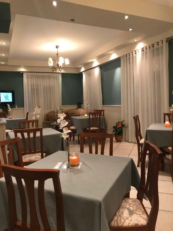 Hotel Karagianni Волос Екстериор снимка